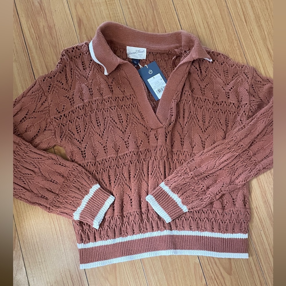 Target Universal Threads Brown Woven Sweater NWT